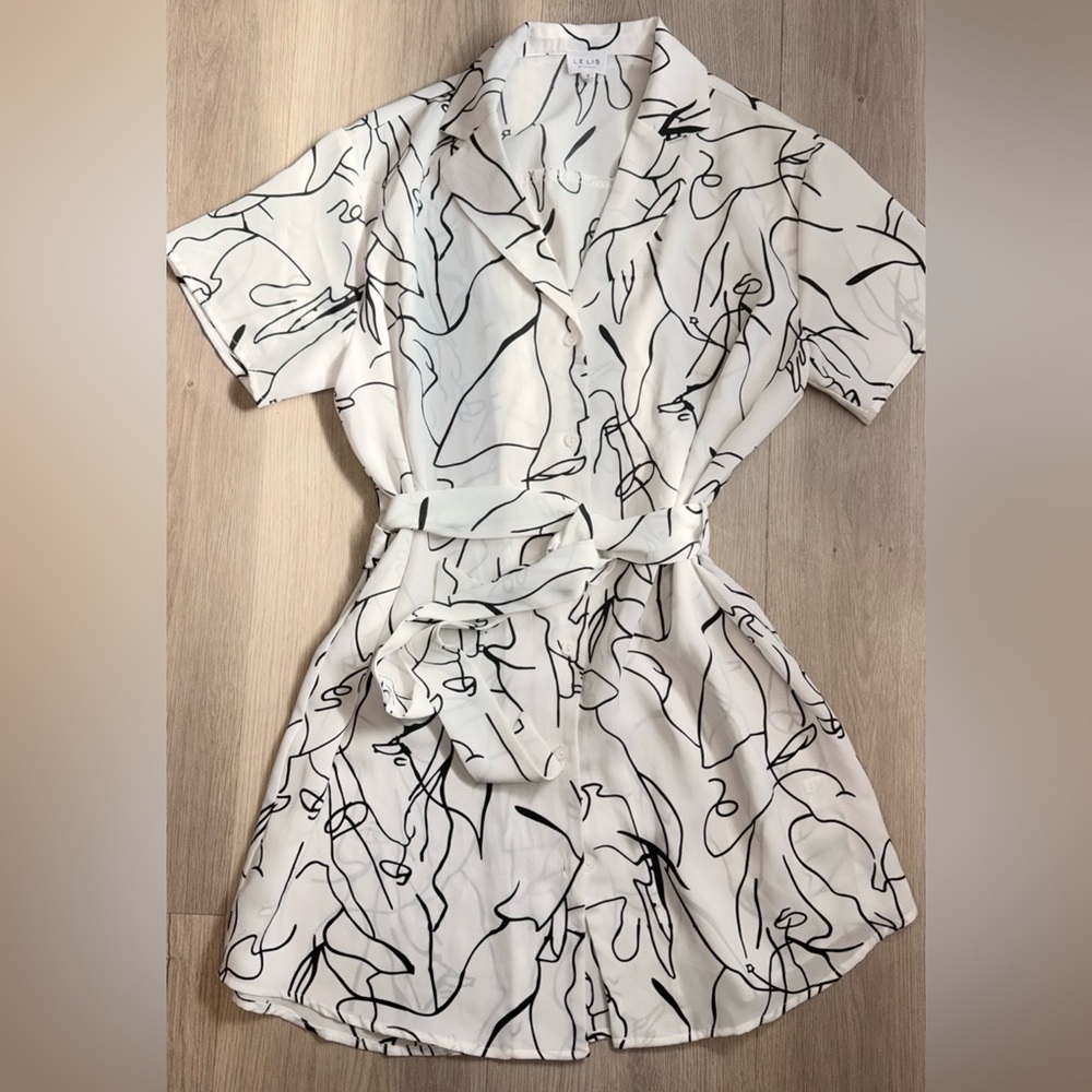 Le Lis Black and White Abstrac  Dress